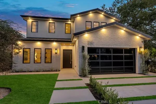 Studio City, CA 91604,13024 Bloomfield Street