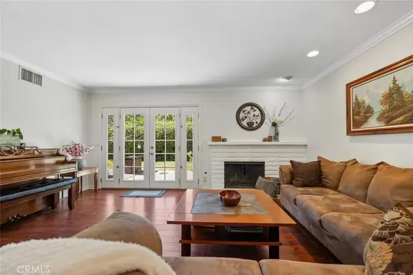 Newhall, CA 91321,23538 Adamsboro Drive