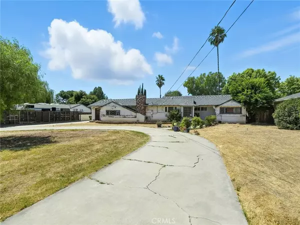8411 Jamieson Avenue, Northridge, CA 91325