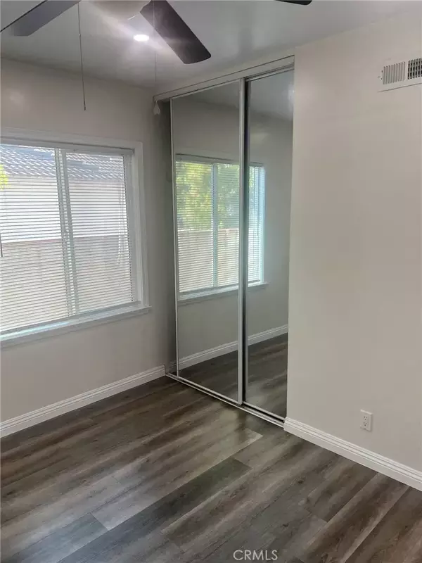Northridge, CA 91325,9055 Rathburn Avenue