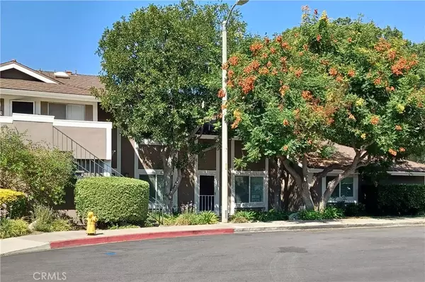 Thousand Oaks, CA 91362,195 Gazania Court #34