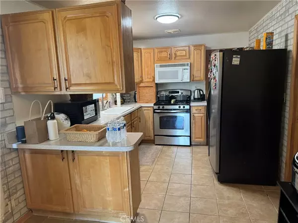 Sunland, CA 91040,10338 Scoville Avenue