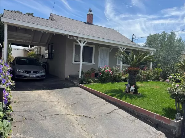 10338 Scoville Avenue,  Sunland,  CA 91040