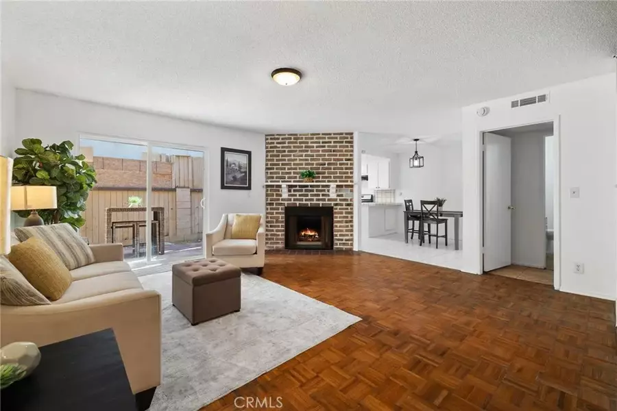 13534 Cordary Avenue #14, Hawthorne, CA 90250