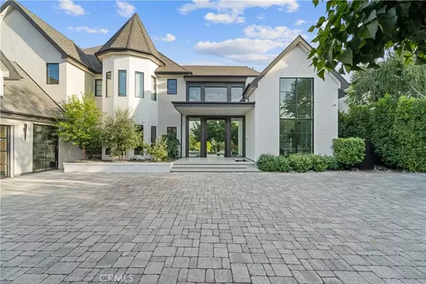 20620 Chatsboro Drive, Woodland Hills, CA 91364