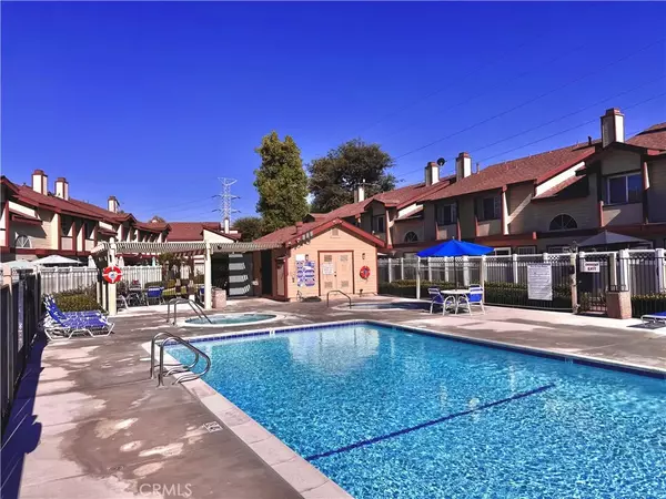 Pico Rivera, CA 90660,8939 Gallatin Road #71