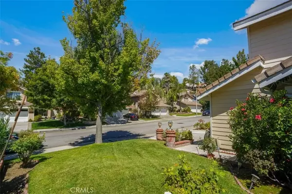 Saugus, CA 91350,27610 Kevin Place