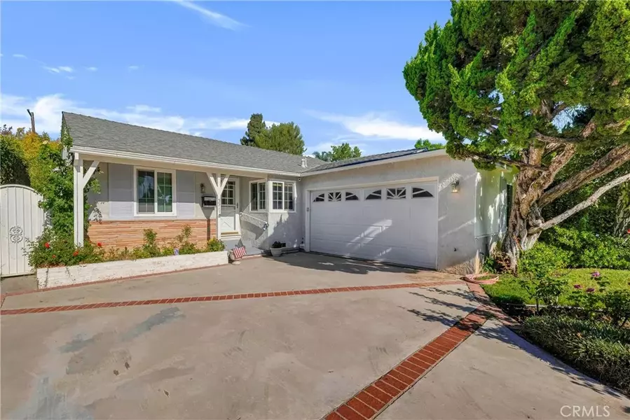 5511 Noble Avenue, Sherman Oaks, CA 91411