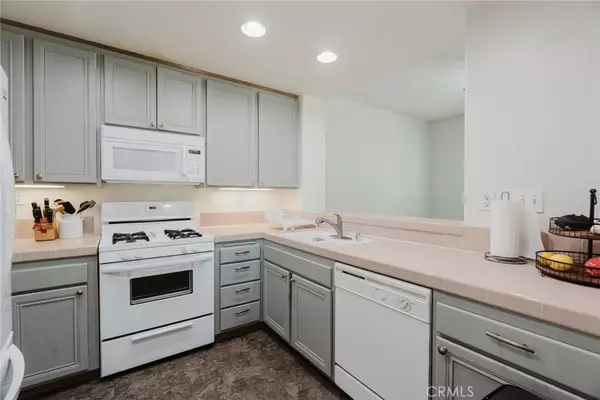 Valencia, CA 91354,23437 Abbey Glen Place