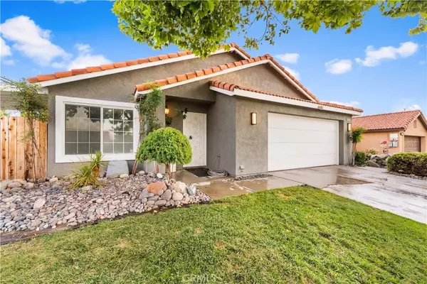 4042 E Avenue R6, Palmdale, CA 93552