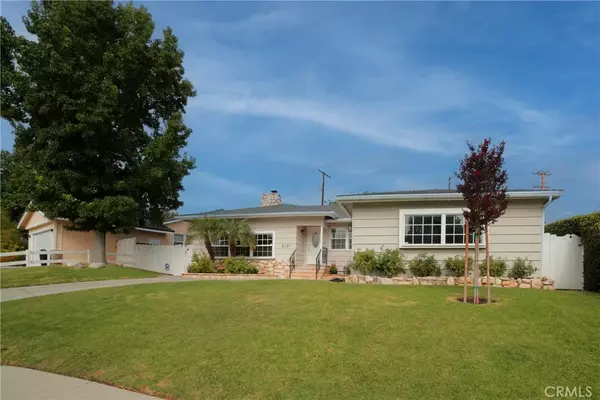 6131 Lockhurst Drive, Woodland Hills, CA 91367