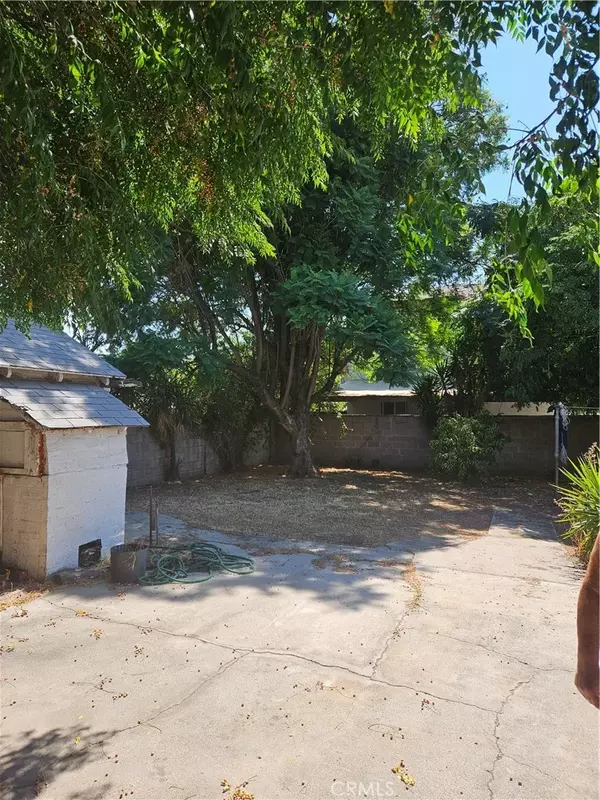 Pacoima, CA 91331,10315 Amboy Avenue