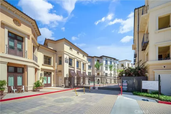 Calabasas, CA 91302,23500 Park Sorrento #D21
