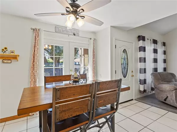 Valencia, CA 91355,24637 Trevino Drive