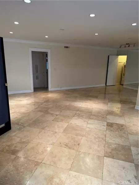 11370 W Sunset Boulevard #B, Los Angeles, CA 90049