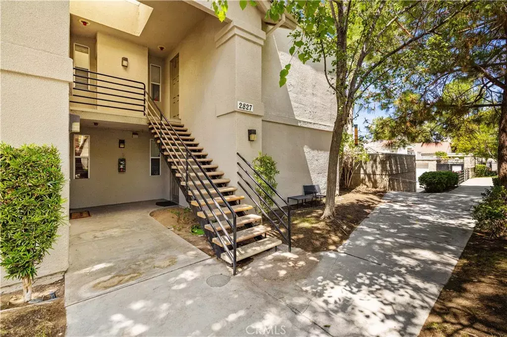 Lancaster, CA 93536,2827 W Avenue K12 #211