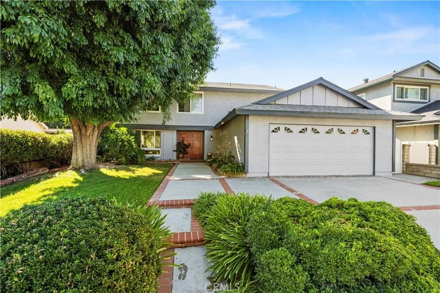 23668 Via Delfina, Valencia, CA 91355