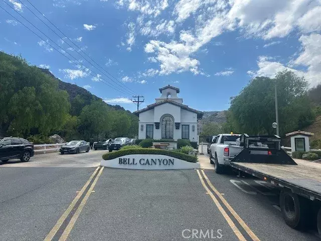 44 Hackamore Ln #46, Bell Canyon, CA 91307