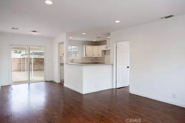 North Hollywood, CA 91605,12561 Willard Street