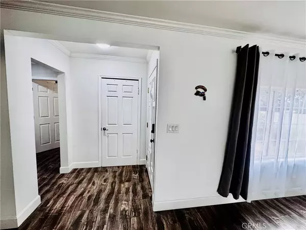 Arleta, CA 91331,10152 Stanwin Avenue