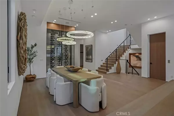 Sherman Oaks, CA 91423,4219 Costello Avenue