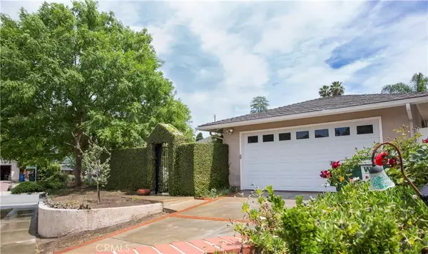 26106 Veva Way, Calabasas, CA 91302