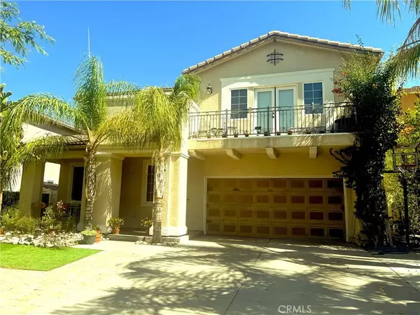 15717 Alia Court, Canyon Country, CA 91387