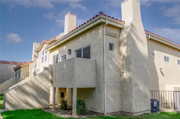 Newhall, CA 91321,24115 Evans Avenue #1
