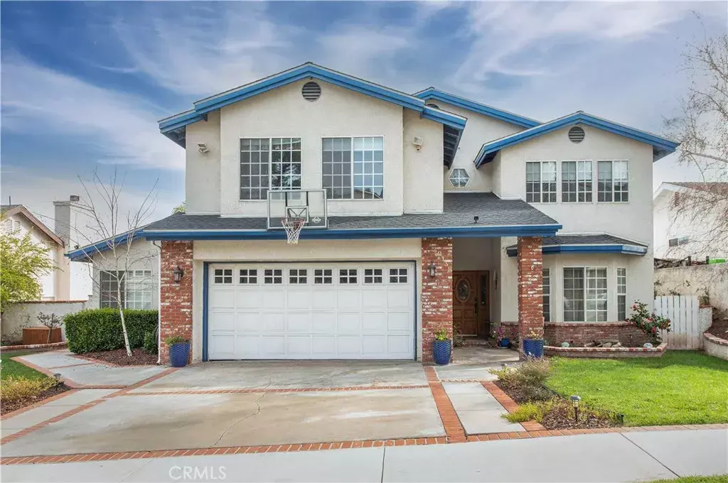 Saugus, CA 91350,22138 Barbacoa Drive