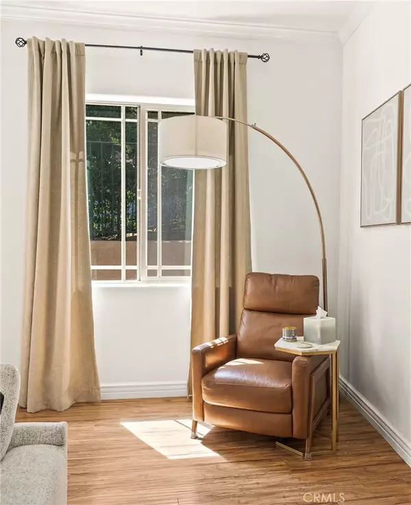 Studio City, CA 91604,11145 Sunshine Terrace #101