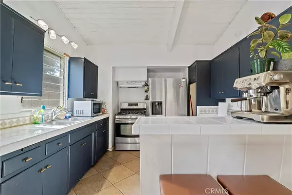 Reseda, CA 91335,17751 Stagg Street