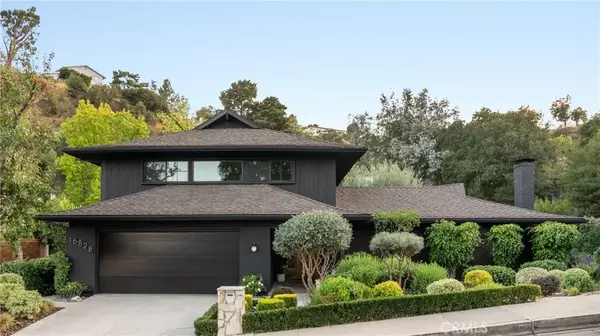 Encino, CA 91436,16828 Ivyside Pl