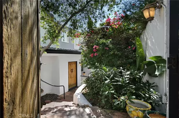 Los Angeles, CA 90046,8383 Wyndham Road