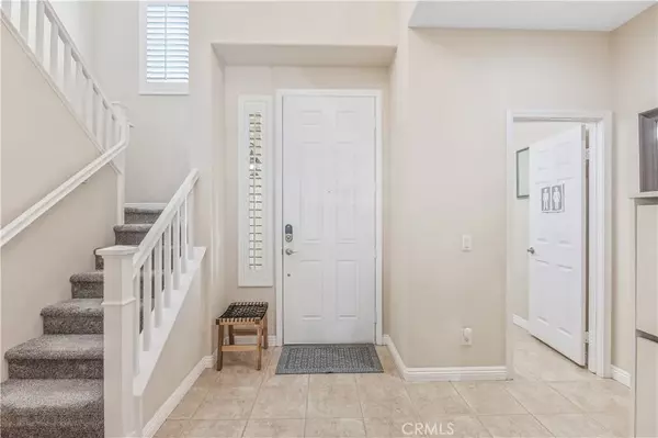 Canyon Country, CA 91387,17556 Gladesworth Lane