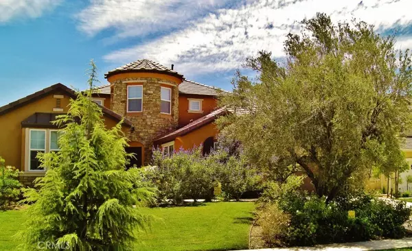 5206 Village Green Lane, Bakersfield, CA 93306