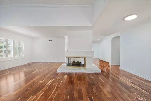 Westlake Village, CA 91361,2275 Shadow Spring Place