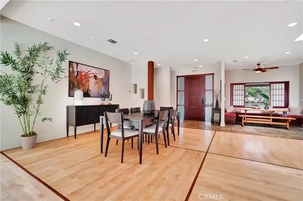 Woodland Hills, CA 91364,4532 Del Moreno Drive