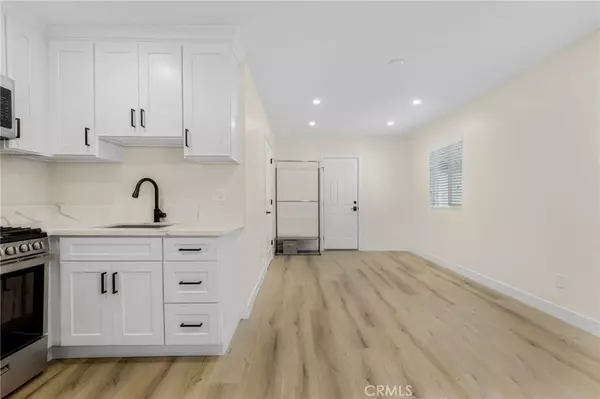 Thousand Oaks, CA 91362,1674 Fremont Drive