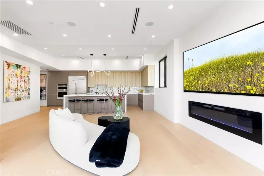 5130 Medina Road, Woodland Hills, CA 91364