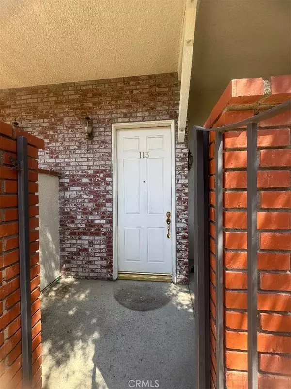 Chatsworth, CA 91311,10201 Mason Avenue #113