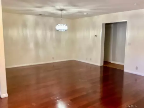 Woodland Hills, CA 91364,21914 Galvez Street