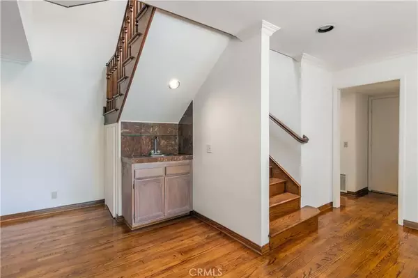 Porter Ranch, CA 91326,12235 Shady Hollow Lane