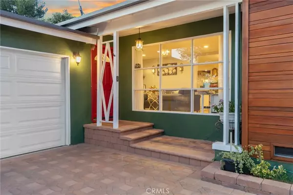 Arleta, CA 91331,9360 Obeck Avenue