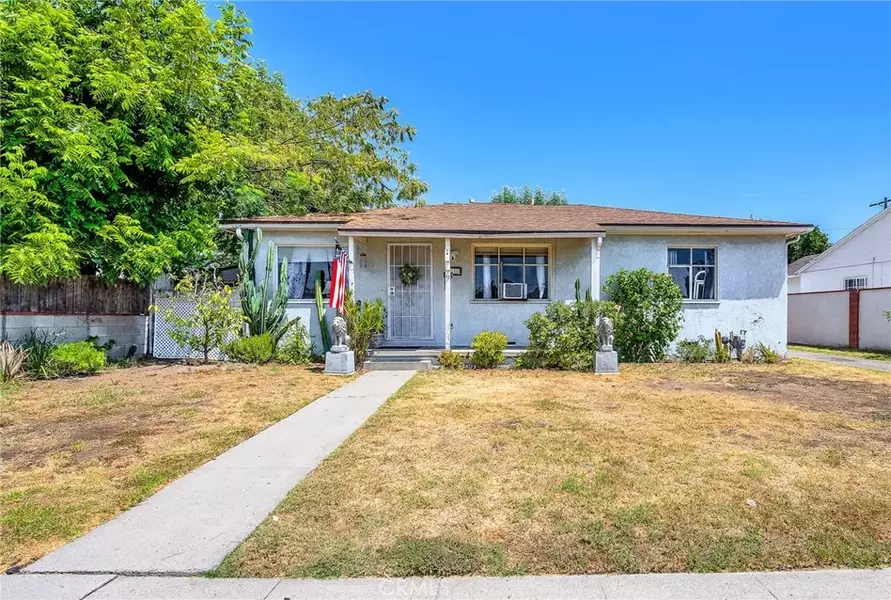 8748 Sylmar Avenue, Panorama City, CA 91402