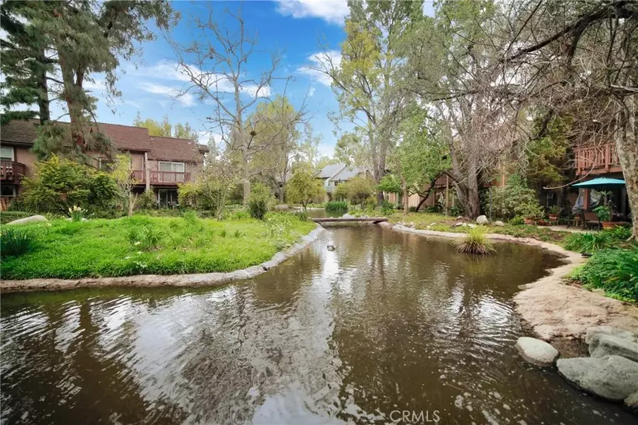 7050 Shoup Avenue #175, Canoga Park, CA 91303