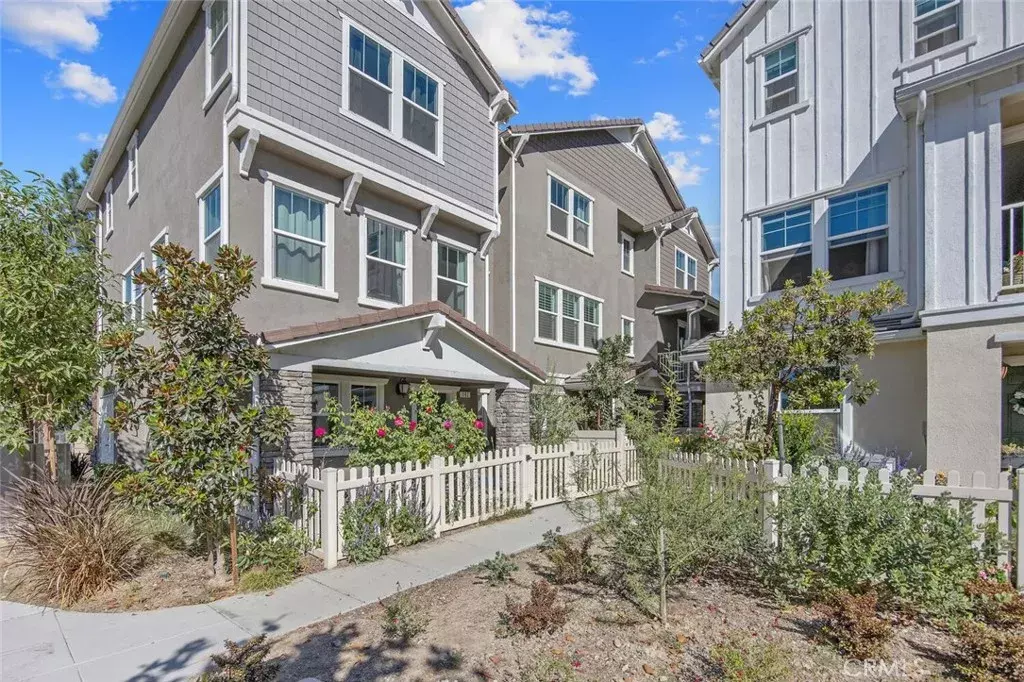 Fillmore, CA 93015,595 Heritage Valley