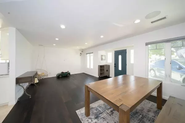 West Hills, CA 91307,6661 Franrivers Avenue
