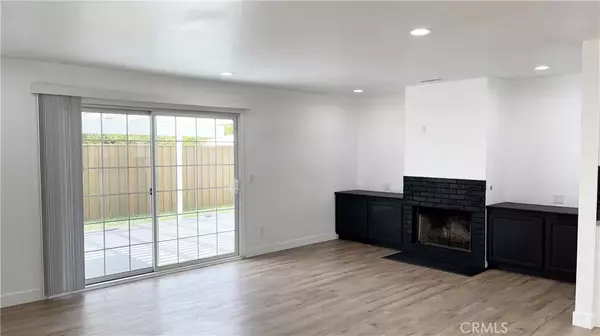 Woodland Hills, CA 91367,6221 Glide Avenue