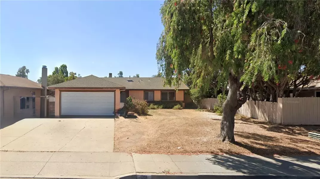 808 Moss Court, Santa Maria, CA 93454