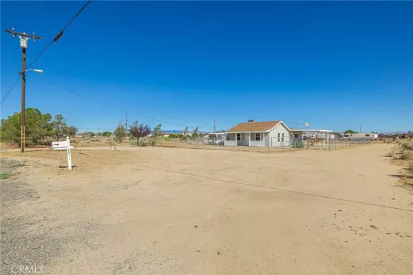 Lancaster, CA 93536,8831 W Avenue F